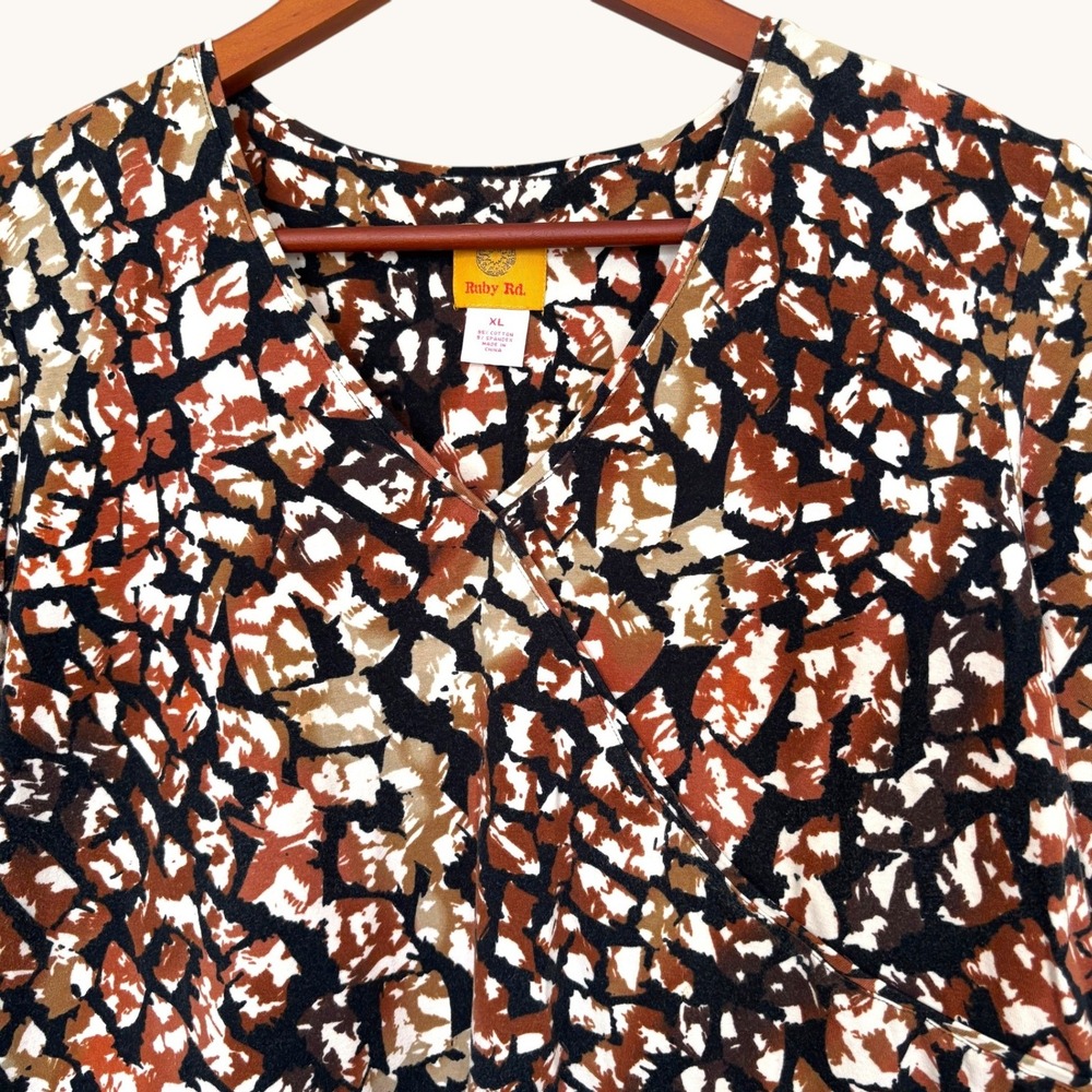 Ruby Rd Abstract Mosaic Faux Wrap Top XL 3/4 Sleeve Stretch Cotton Casual Boho - Picture 2 of 8
